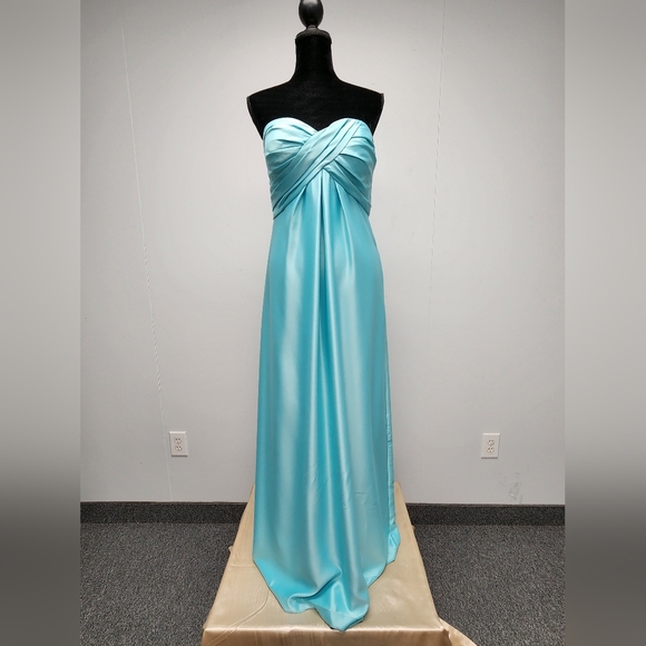 Bill Levkoff Satin Gown in Color Glacier - Picture 2 of 8
